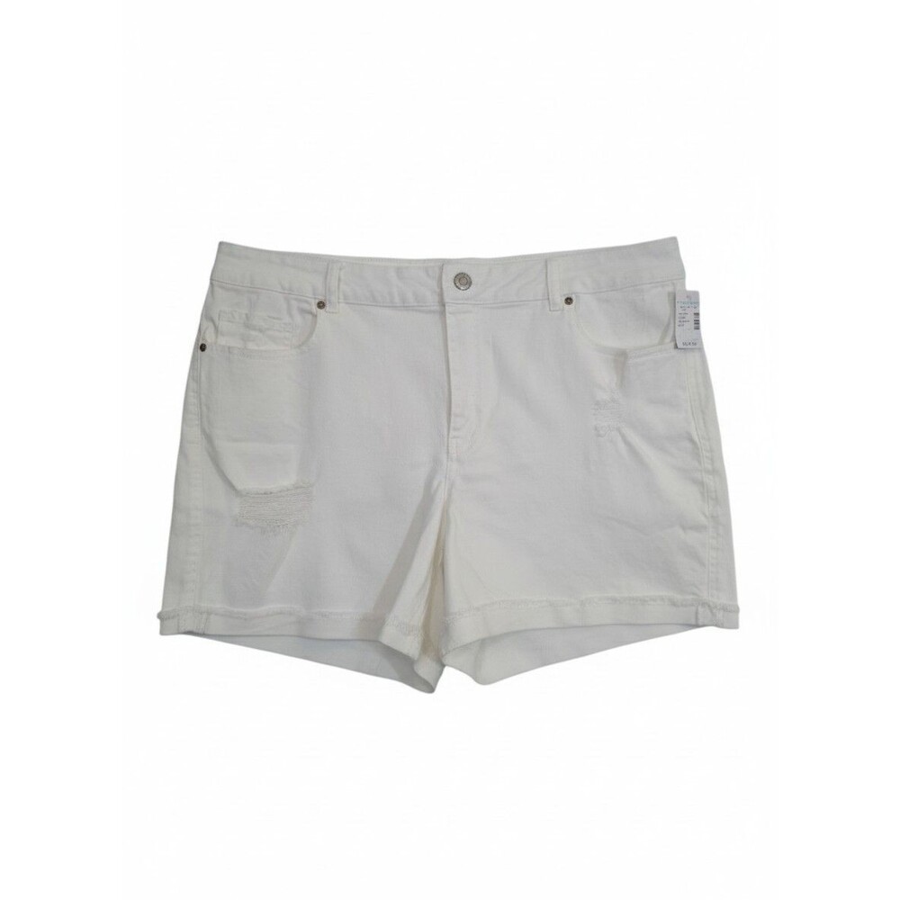 Maurices Shorts Womens 22W White Vintage High Rise Denim Distressed Vacation NWT